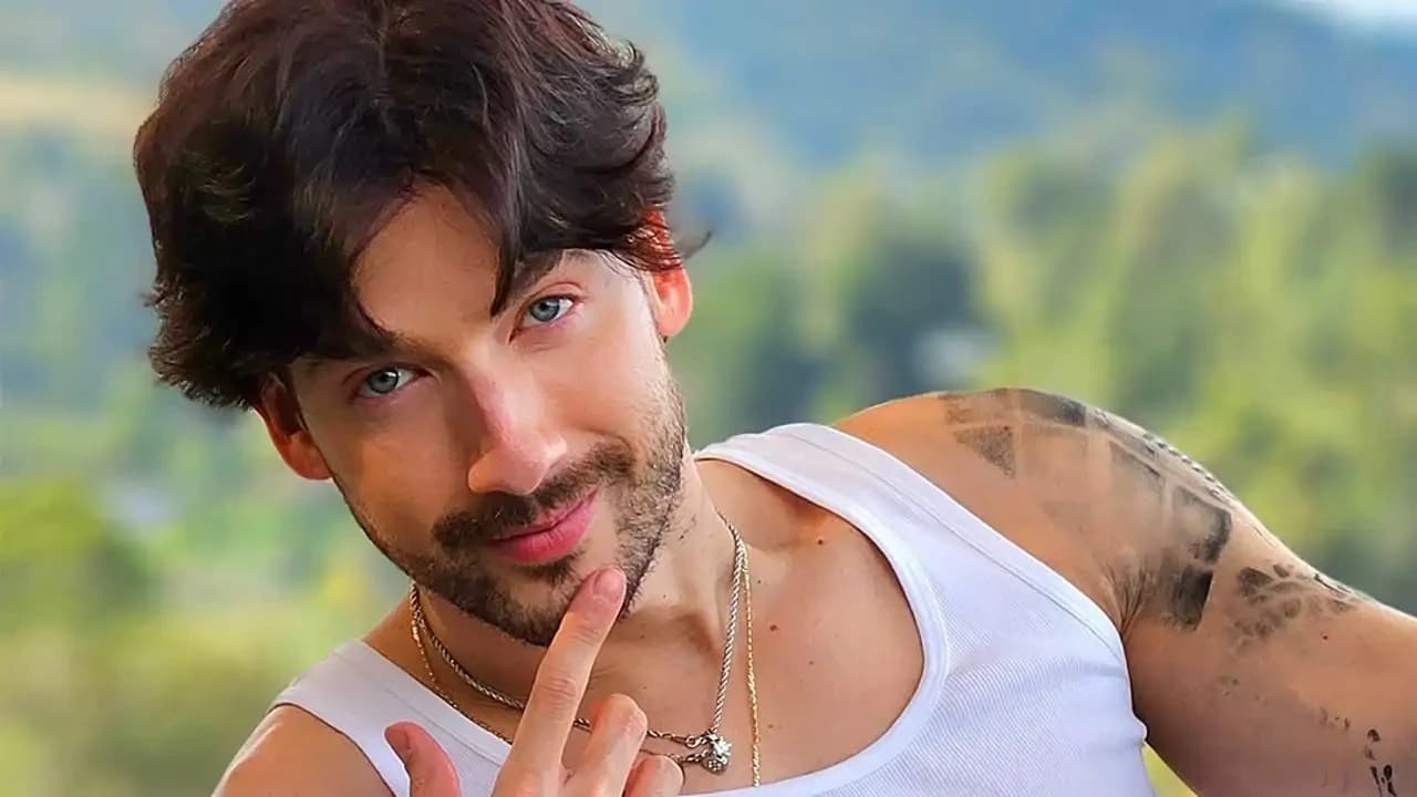 Thumbnail of Карлос Круз (Чарли Флоу)