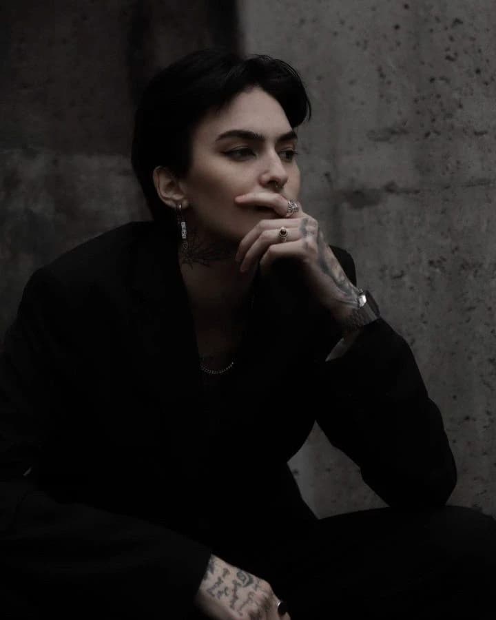 Thumbnail of Valentina (Lesbian, GL, WLW)