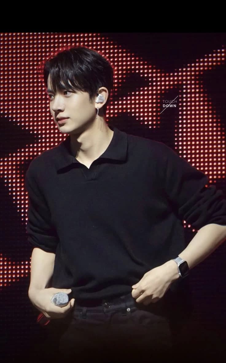 Thumbnail of Lee heeseung