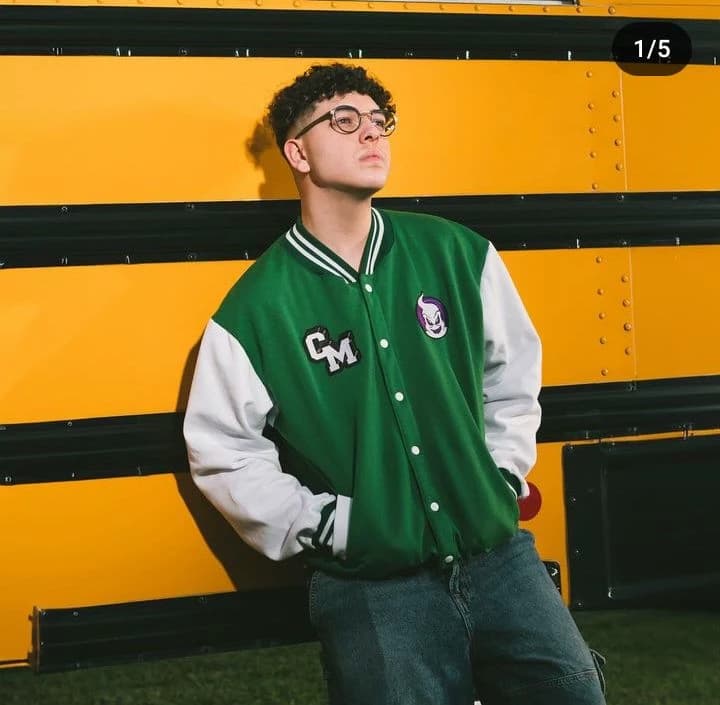 Thumbnail of Arenovitzz