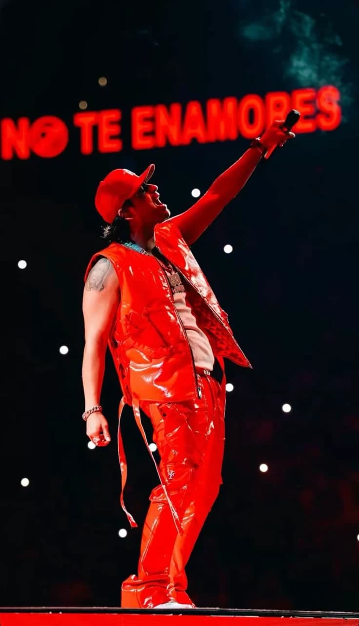 Thumbnail of Jesús Ortiz Paz (JOP Fuerza Regida)