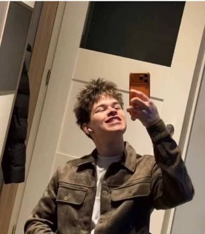 Thumbnail of Nikita Bessmertny