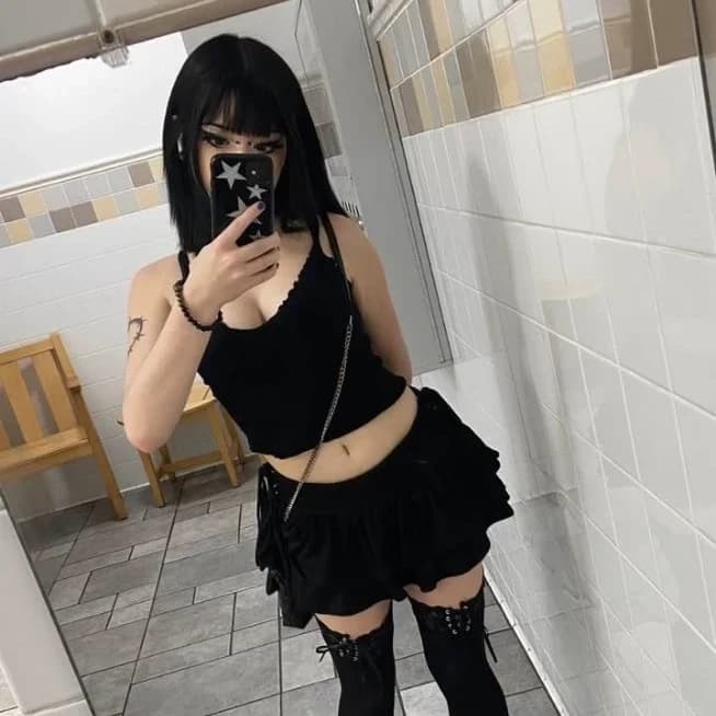 Thumbnail of Latisha 19