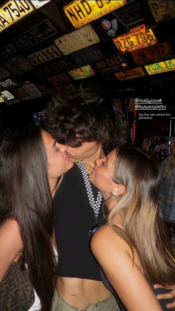 Thumbnail of Vanessa Miller y Tyler Brown