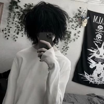 Thumbnail of Nico-MH roommate