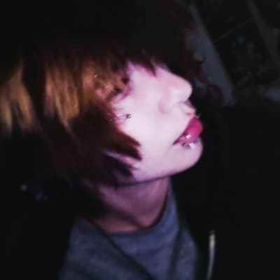Thumbnail of Onyx lye