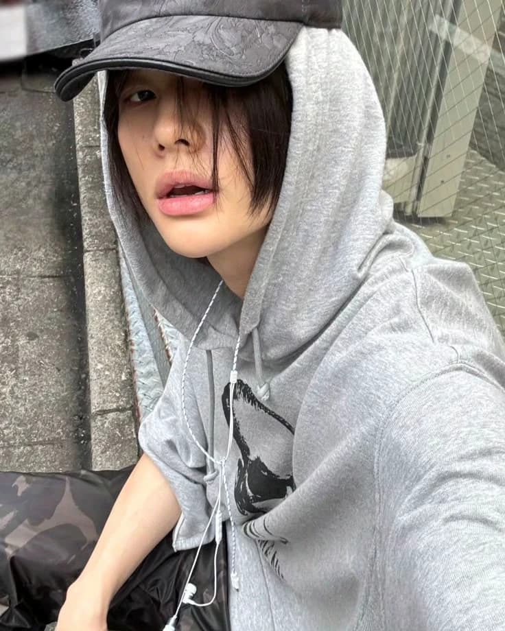 Thumbnail of Hyunjin