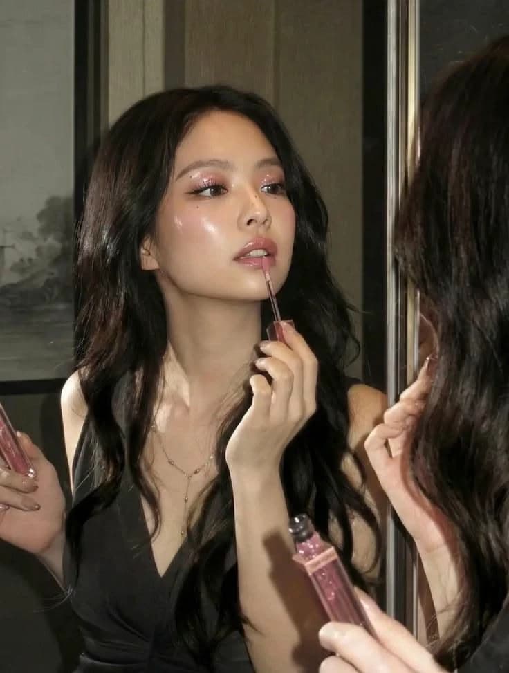 Thumbnail of Jennie Kim