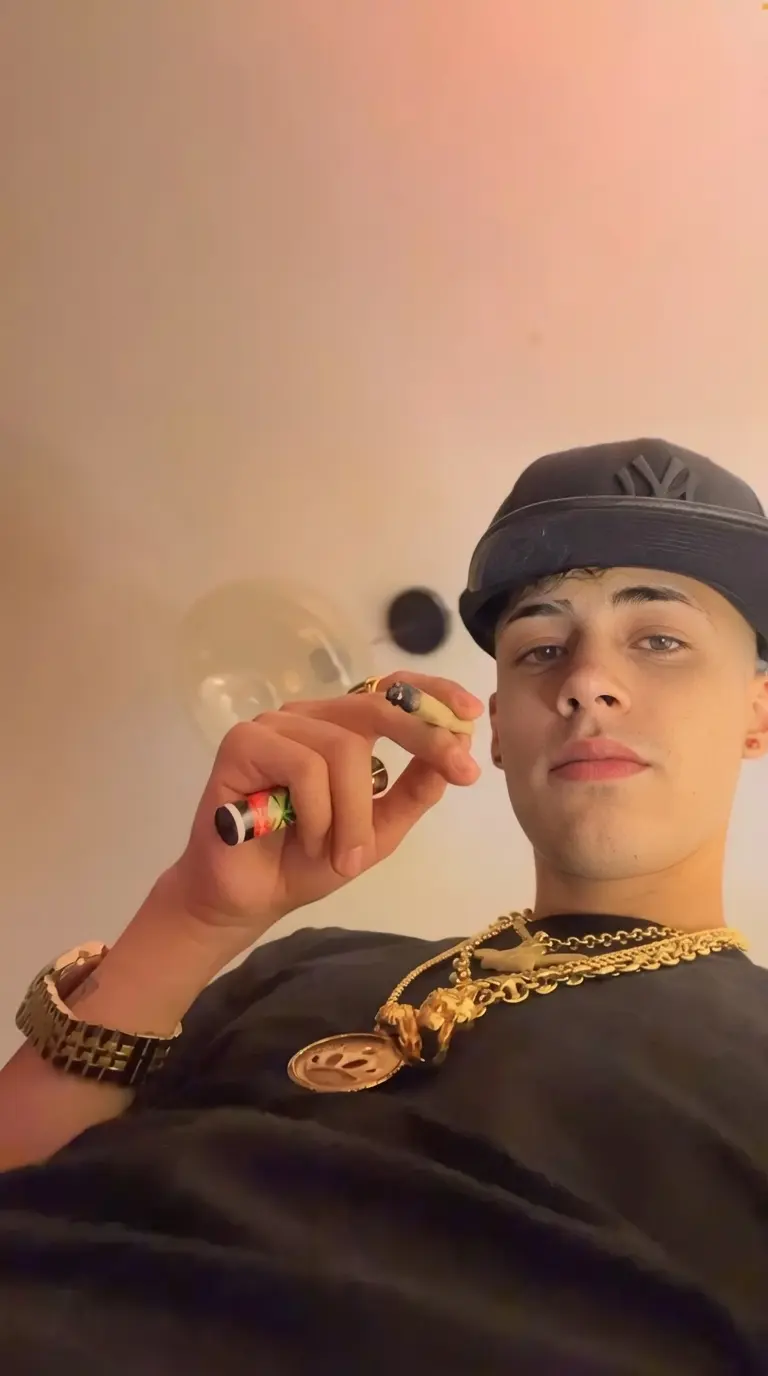 Thumbnail of Крис MJ