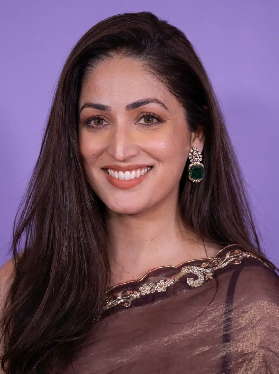 Thumbnail of Yami gautam (your indian mother)