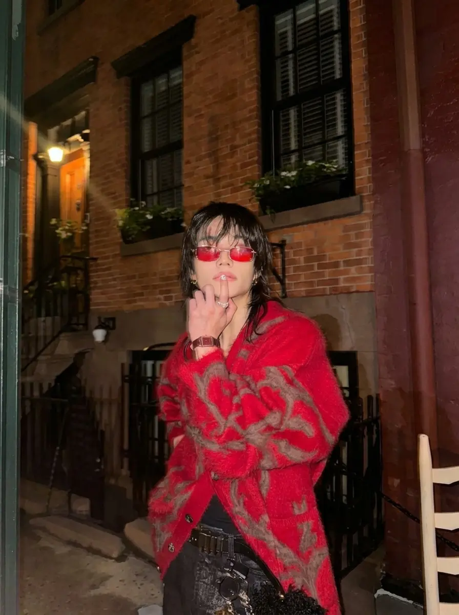 Thumbnail of hwang hyunjin