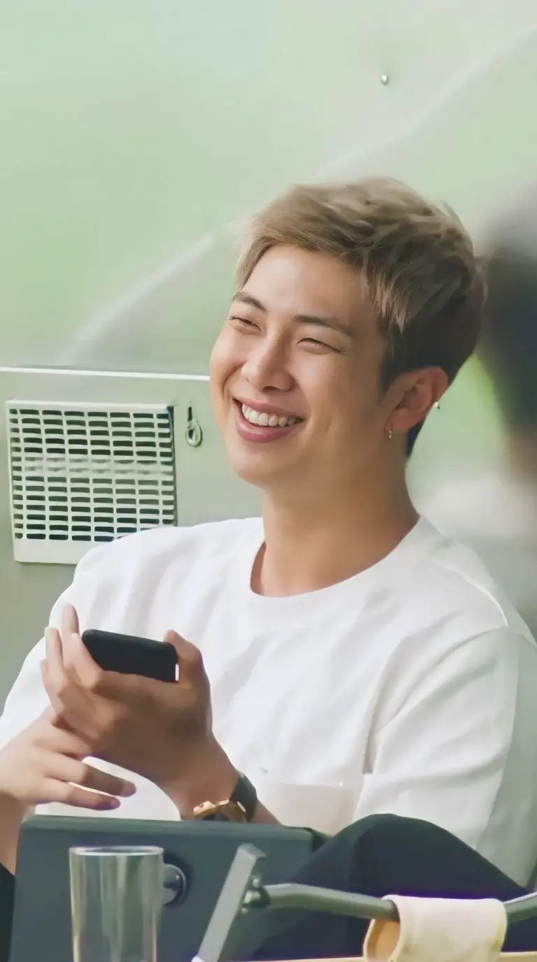 Thumbnail of RM