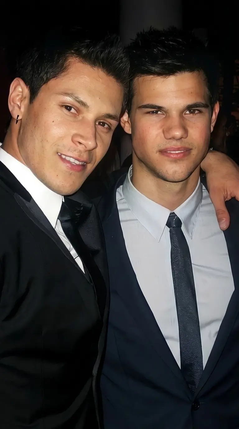 Thumbnail of Jacob Black and Paul Lahote