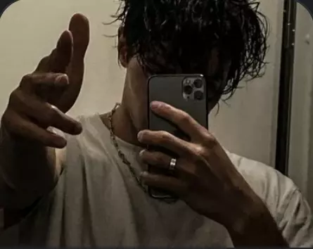Thumbnail of "Ege" (sem alterações, pois pode ser um nome próprio ou abreviação que não requer tradução).
Se precisar de mais contexto para uma tradução mais precisa, por favor, forneça.