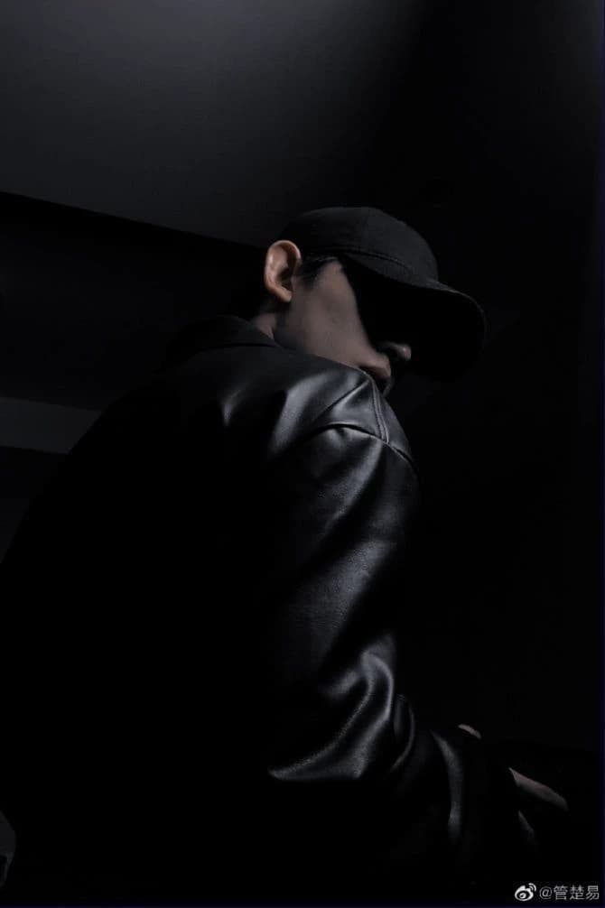 Thumbnail of Ares Volkov -In the house of the stalker who fell in love with you