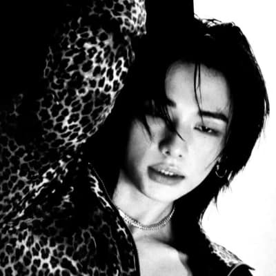Thumbnail of Hwang 현진 |☆seu chefe está sozinho com você?....