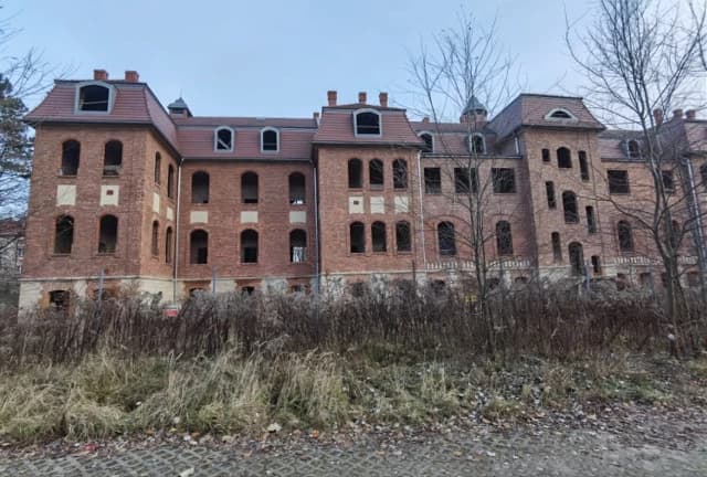 Thumbnail of Old abandoned metallurgical/psychiatric hospital in Katowice