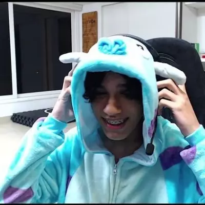 Flupy Chat with Flupy - Enjoy Free AI Character Roleplay | FlowGPT | Flupy RP